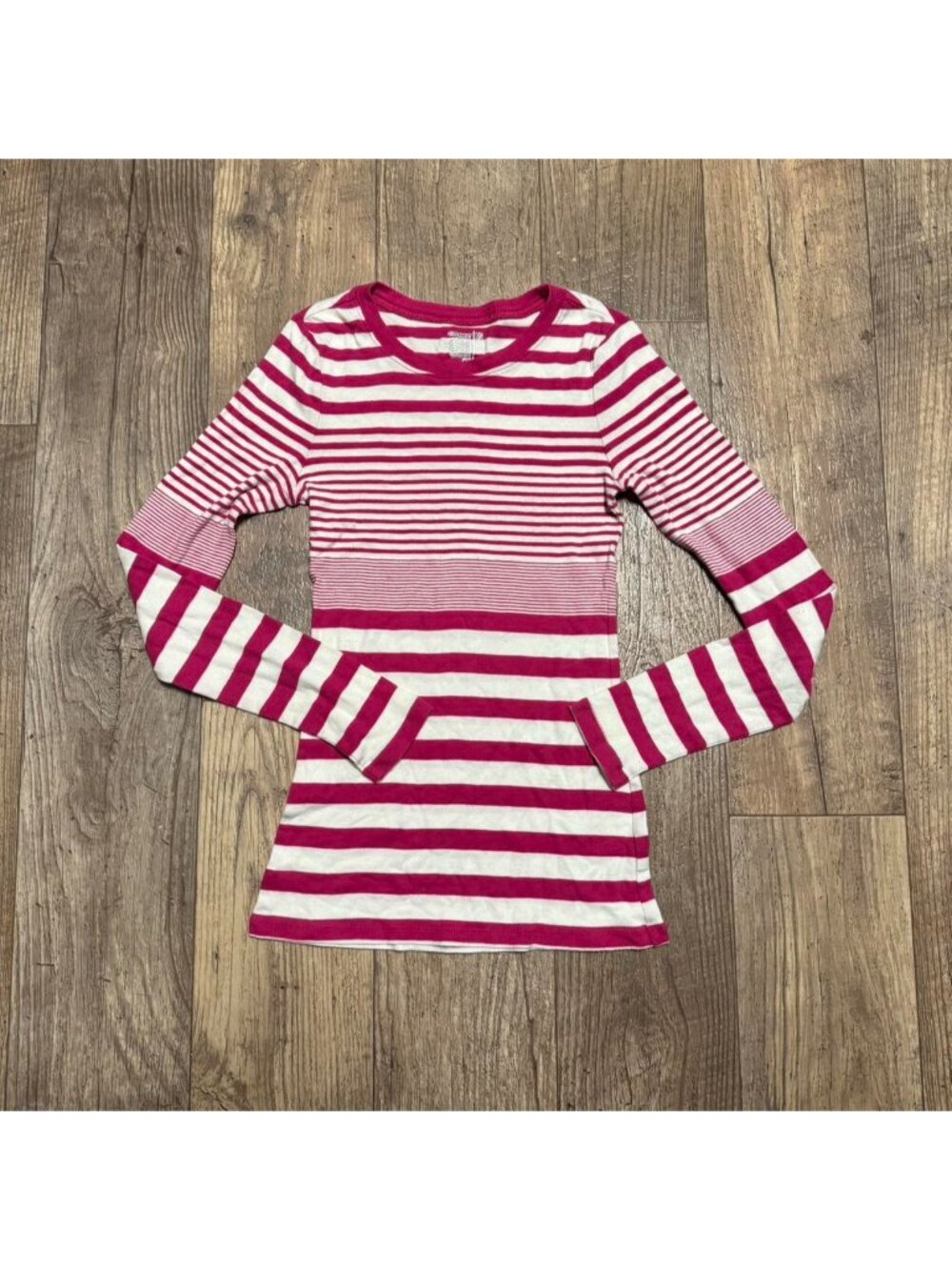 fitted old navy pink and white striped long sleeve top #striped SIZE: XS